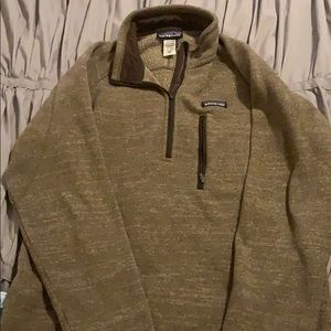 Brown Patagonia pullover